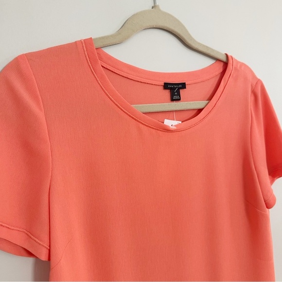 Ann Taylor Piped Tee Coral XS NWT - Picture 2 of 5